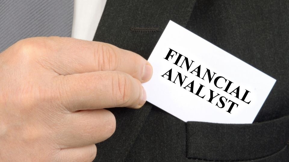 Financial Analyst ACC706
